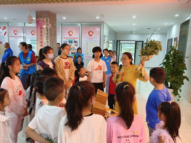 b405bd47aa2d15151ad412d7279b150_副本.jpg