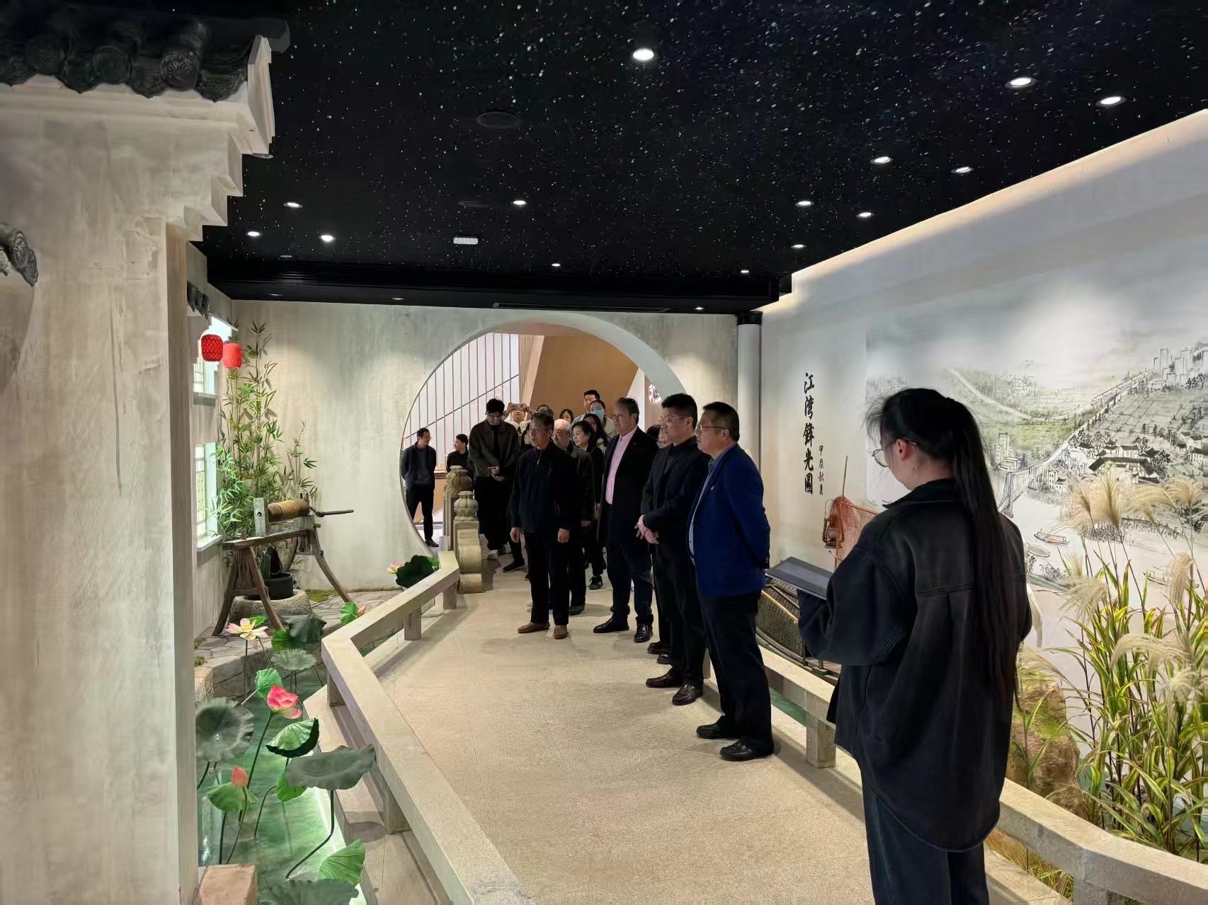 参观.jpg